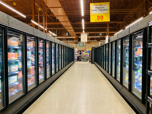 Supermarket «Wegmans», reviews and photos, 15 Woodbridge Center Dr, Woodbridge, NJ 07095, USA