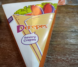 Dcrepes Mall Phinisi Point photo