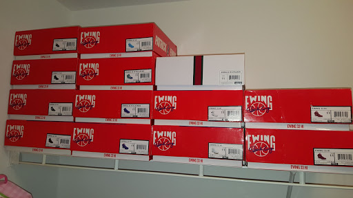 Clothing Store «Nike Factory Store», reviews and photos, 917 Lighthouse Pl, Michigan City, IN 46360, USA