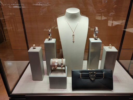 Jewelry Store «Cartier», reviews and photos, 370 N Rodeo Dr, Beverly Hills, CA 90210, USA