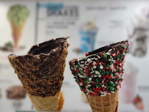 Ice Cream Shop «Marble Slab Creamery», reviews and photos, 14 Biltmore Ave, Asheville, NC 28801, USA