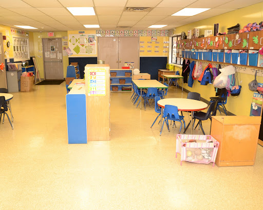 Day Care Center «La Petite Academy of Fenton, MO», reviews and photos, 1000 Brookwood Center, Fenton, MO 63026, USA