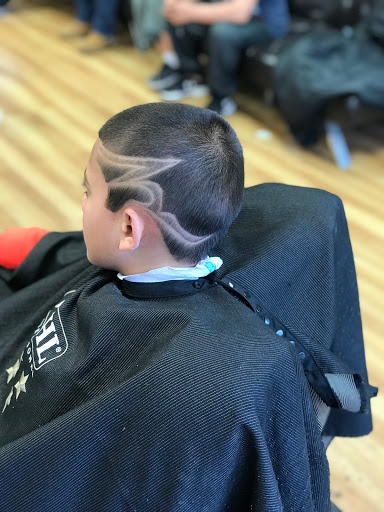 Barber Shop «THE PATIO BARBER SHOP», reviews and photos, 37 W Somerset St, Raritan, NJ 08869, USA