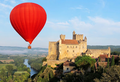 Montgolfière & châteaux à Beynac-et-Cazenac