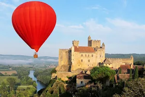Balloon & castles image
