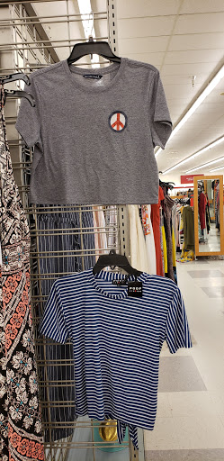 Department Store «HomeGoods», reviews and photos, 344 W Army Trail Rd, Bloomingdale, IL 60108, USA