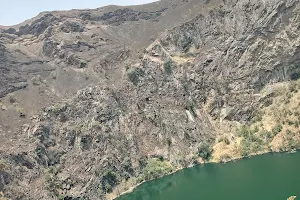 Lake Mbapit image