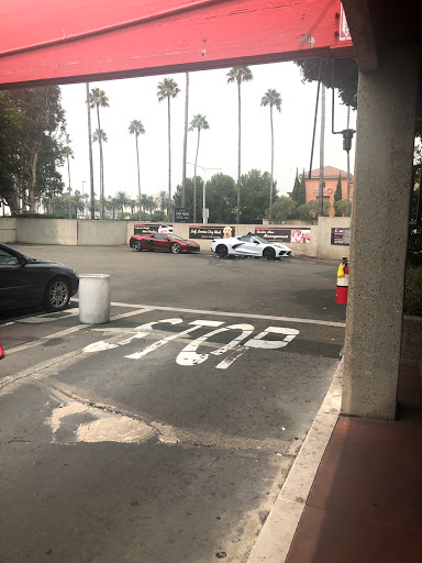 Car Wash «Newport Beach Car Wash», reviews and photos, 150 Newport Center Dr, Newport Beach, CA 92660, USA