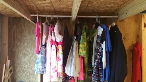 Connie's Corner Market