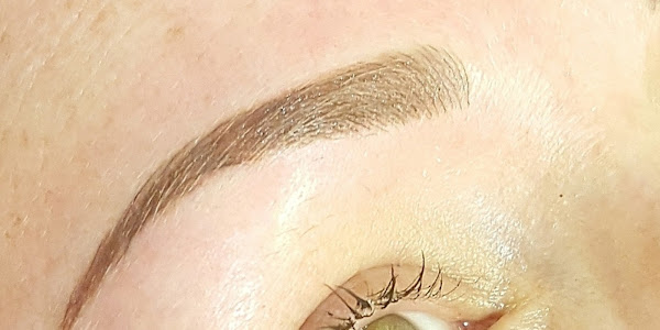 Elizabeth Oakes Treatments & Training | PhiBrows Microblading | Brows | Dublin | Cork
