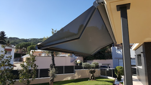 Tendals La Serra toldos en Premià de Mar