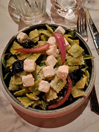 Salade grecque du Restaurant français Etang Gourmand à Bourgoin-Jallieu - n°1