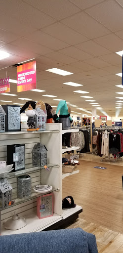 Department Store «Marshalls», reviews and photos, 282 New Britain Ave #18, Plainville, CT 06062, USA