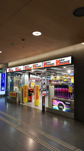 Rezensionen über Interdiscount Zürich Flughafen in Zürich - Elektriker