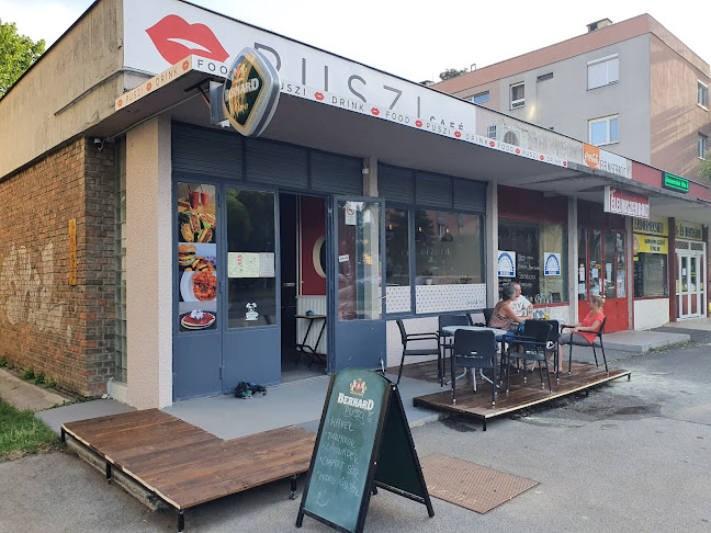 Puszi Café