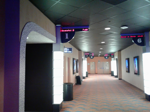 Movie Theater «Regal Cinemas Pavilion 14 & RPX», reviews and photos, 5547 S Williamson Blvd, Port Orange, FL 32128, USA