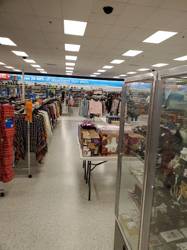 Clothing Store «Ross Dress for Less», reviews and photos, 620 Triangle Shopping Center, Longview, WA 98632, USA