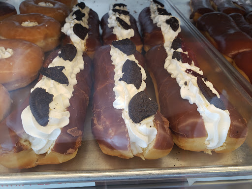 Donut Shop «Rainbow donuts», reviews and photos, 2855 W Cactus Rd #4, Phoenix, AZ 85029, USA