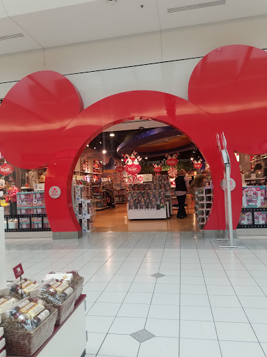 Toy Store «Disney Store», reviews and photos, 564 Great Northern Shop Center, North Olmsted, OH 44070, USA