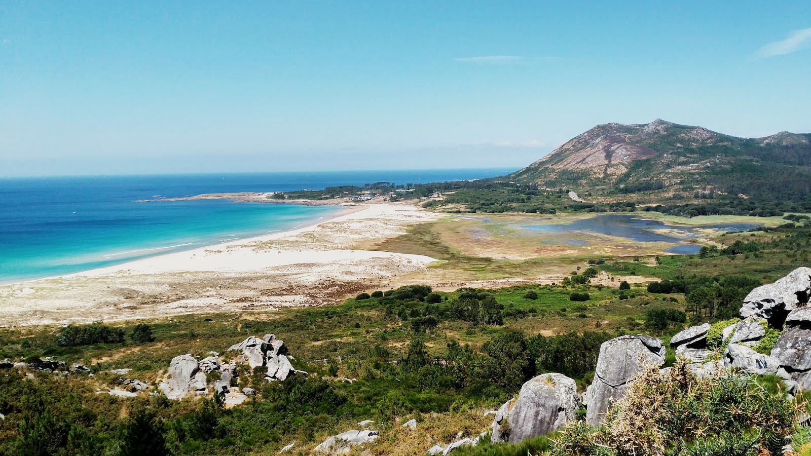Praia de Larino'in fotoğrafı - rahatlamayı sevenler arasında popüler bir yer