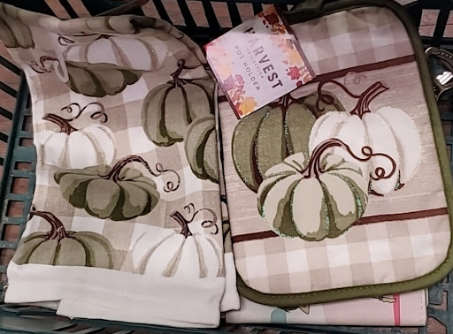 Home Goods Store «Christmas Tree Shops», reviews and photos, 1000 Boston Turnpike, Shrewsbury, MA 01545, USA