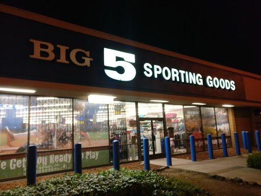 Sporting Goods Store «Big 5 Sporting Goods», reviews and photos, 3132 Stevens Creek Blvd, San Jose, CA 95117, USA