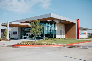 Oklahoma ER & Hospital image