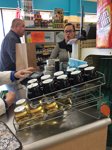 Wine Store «Douglas Wine & Spirits», reviews and photos, 500 Kings Hwy, New Bedford, MA 02745, USA