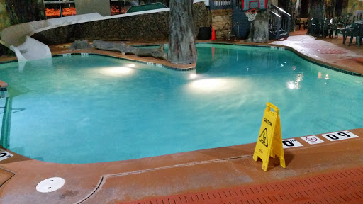 Water Park «Crawdaddy Cove Indoor Water Park», reviews and photos, 1109 Fourier Dr, Madison, WI 53717, USA