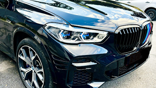 Photo 1 - LAVAGE AUTO