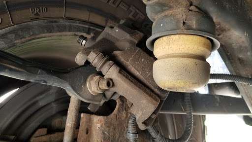 Auto Repair Shop «Car-X Tire & Auto», reviews and photos, 4851 Wunnenberg Way, West Chester Township, OH 45069, USA