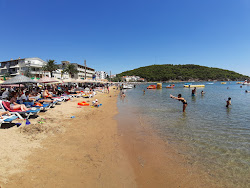 Badavut beach'in fotoğrafı kısmen tatil bölgesi