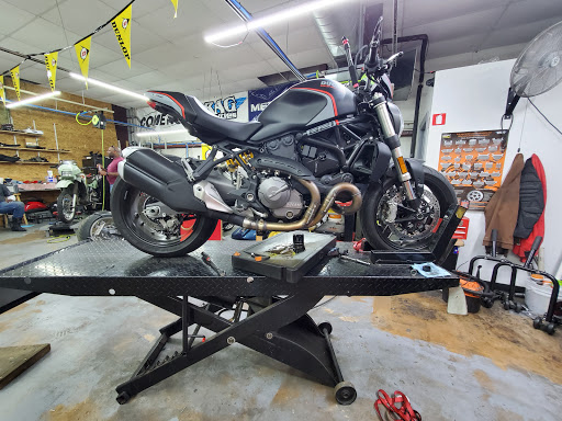 Motorcycle Repair Shop «J&B TX-242 Cycle Works», reviews and photos, 9255 TX-242, Conroe, TX 77385, USA