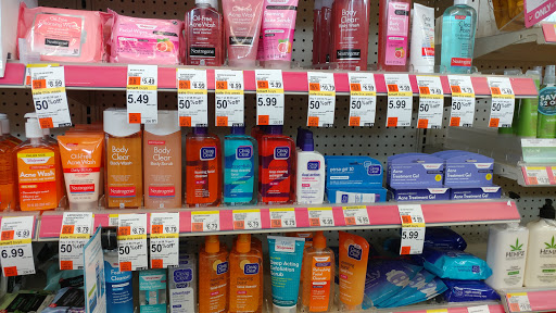 Drug Store «Walgreens», reviews and photos, 324 Hancock St, Quincy, MA 02171, USA