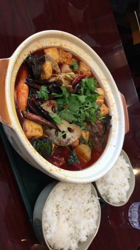 Karaoke Bar «Limit Pool & Karaoke Club», reviews and photos, 2800 E Grand River Ave, East Lansing, MI 48823, USA