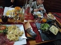 Plats et boissons du Restaurant français Lou Cantou à Besse-et-Saint-Anastaise - n°11