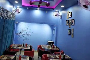 Foodies Point A.C Restaurant image