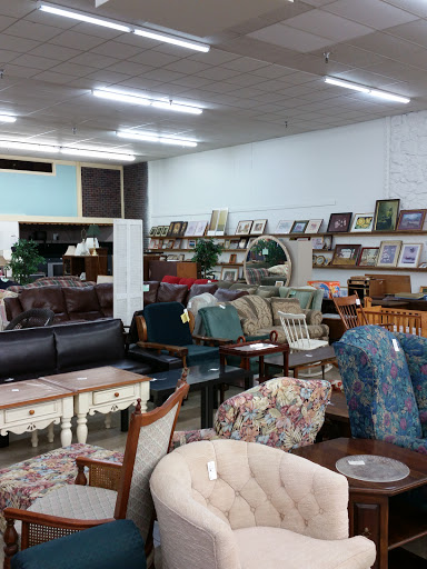 Thrift Store «Salvation Army Thrift Store», reviews and photos, 2506 S Roan St, Johnson City, TN 37601, USA
