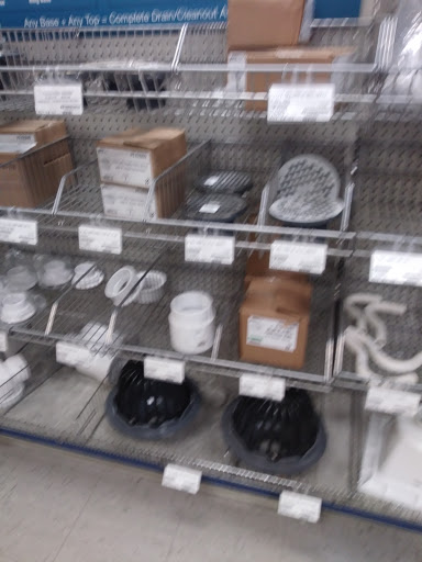Plumbing Supply Store «Ferguson», reviews and photos, 9439 W Commercial Blvd, Tamarac, FL 33351, USA