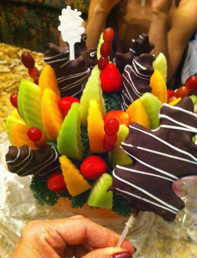 Gift Shop «Edible Arrangements», reviews and photos, 13746 N Kendall Dr, Miami, FL 33186, USA