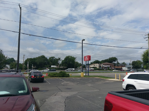 Auto Parts Store «Pep Boys Auto Parts & Service», reviews and photos, 231 Sunrise Hwy, Lindenhurst, NY 11757, USA