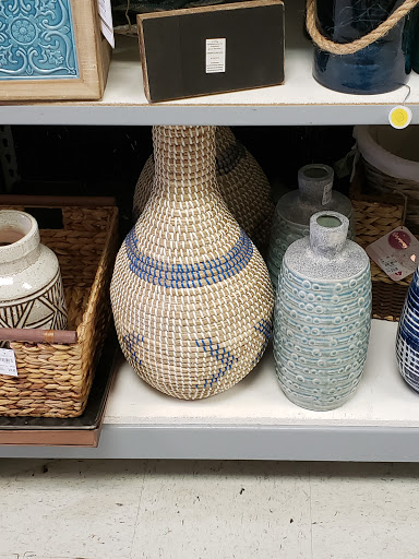 Home Goods Store «Tuesday Morning», reviews and photos, 7810 Rogers Ave, Fort Smith, AR 72903, USA