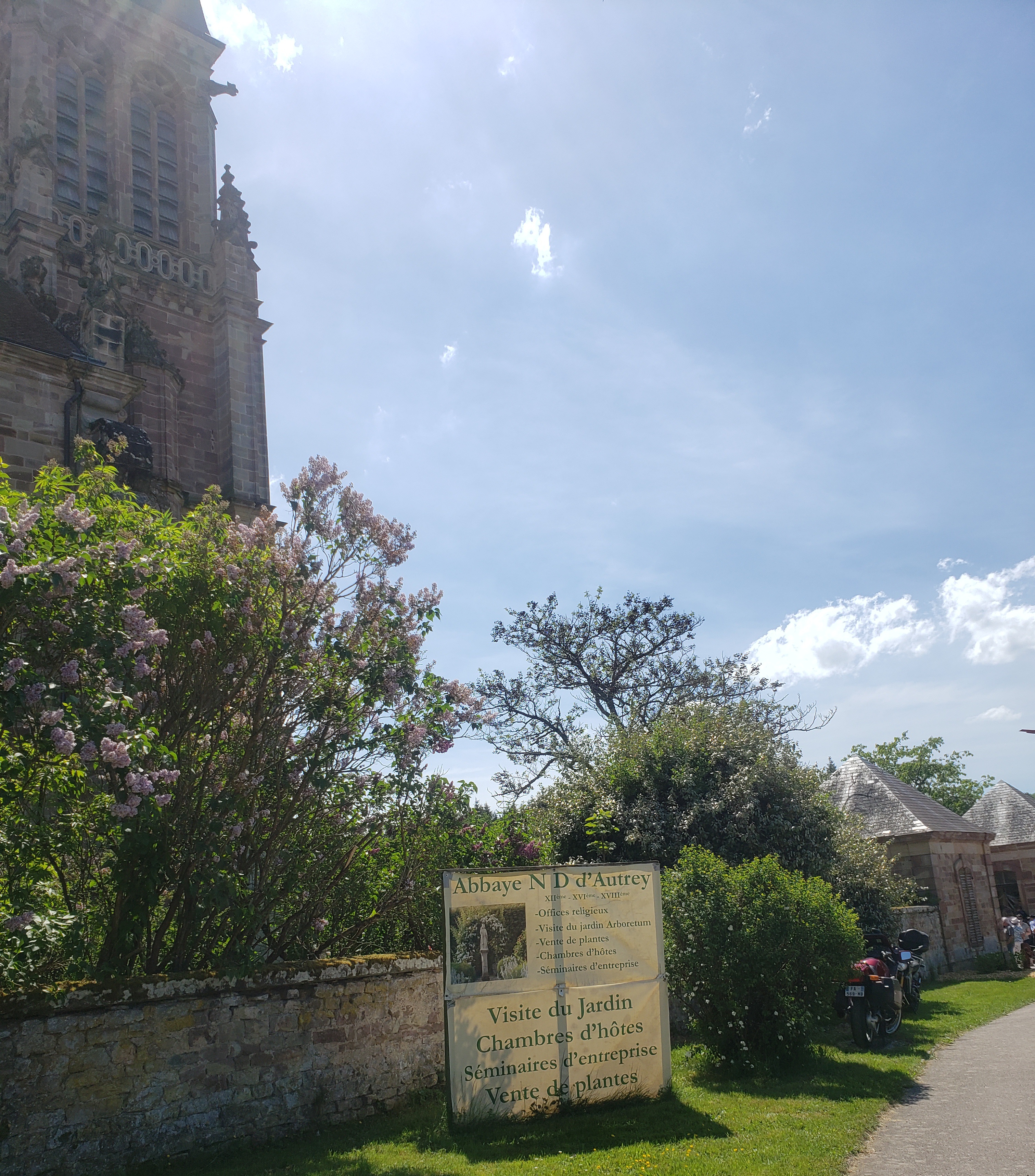 Photo n° 5 de l'avis de Brigitte.a fait le 15/05/2022 à 15:47