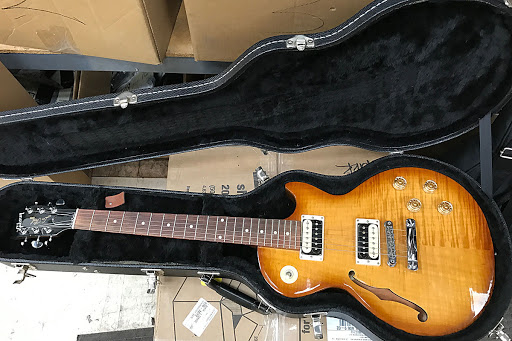 Pawn Shop «Chicago Pawners & Jewelers», reviews and photos, 2405 W Madison St, Chicago, IL 60612, USA