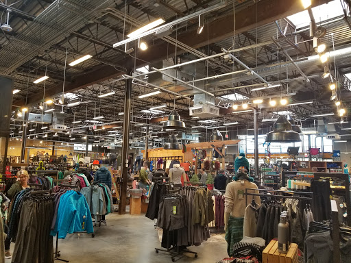 Camping Store «REI», reviews and photos, 430 N Orlando Ave, Winter Park, FL 32789, USA