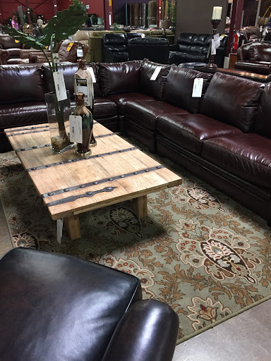 Furniture Store «The Dump Furniture Outlet», reviews and photos, 1800 East Dr, Oaks, PA 19456, USA