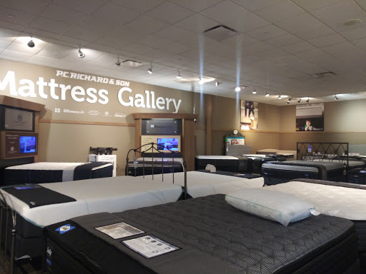 Appliance Store «P.C. Richard & Son», reviews and photos, 3440 Berlin Turnpike, Newington, CT 06111, USA