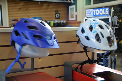 Bicycle Store «Motorless Motion Bicycles», reviews and photos, 640 W Washington Ave, Madison, WI 53703, USA