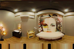 Nirav Hairstorm Unisex Salon image