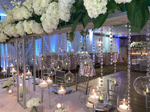 Caterer «Lone Tree Manor Banquet Hall & Catering», reviews and photos, 7730 N Milwaukee Ave, Niles, IL 60714, USA